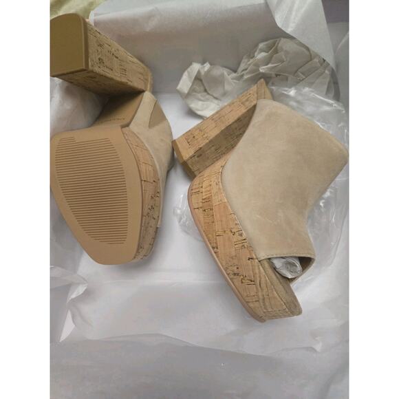Lisa Vicky Nordstrom Joy-V Tan Platform Slip On Heel, Camel Kid Suede, Size 6 M - Picture 4 of 7